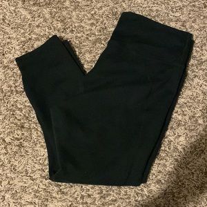 Fabletics crop power hold leggings